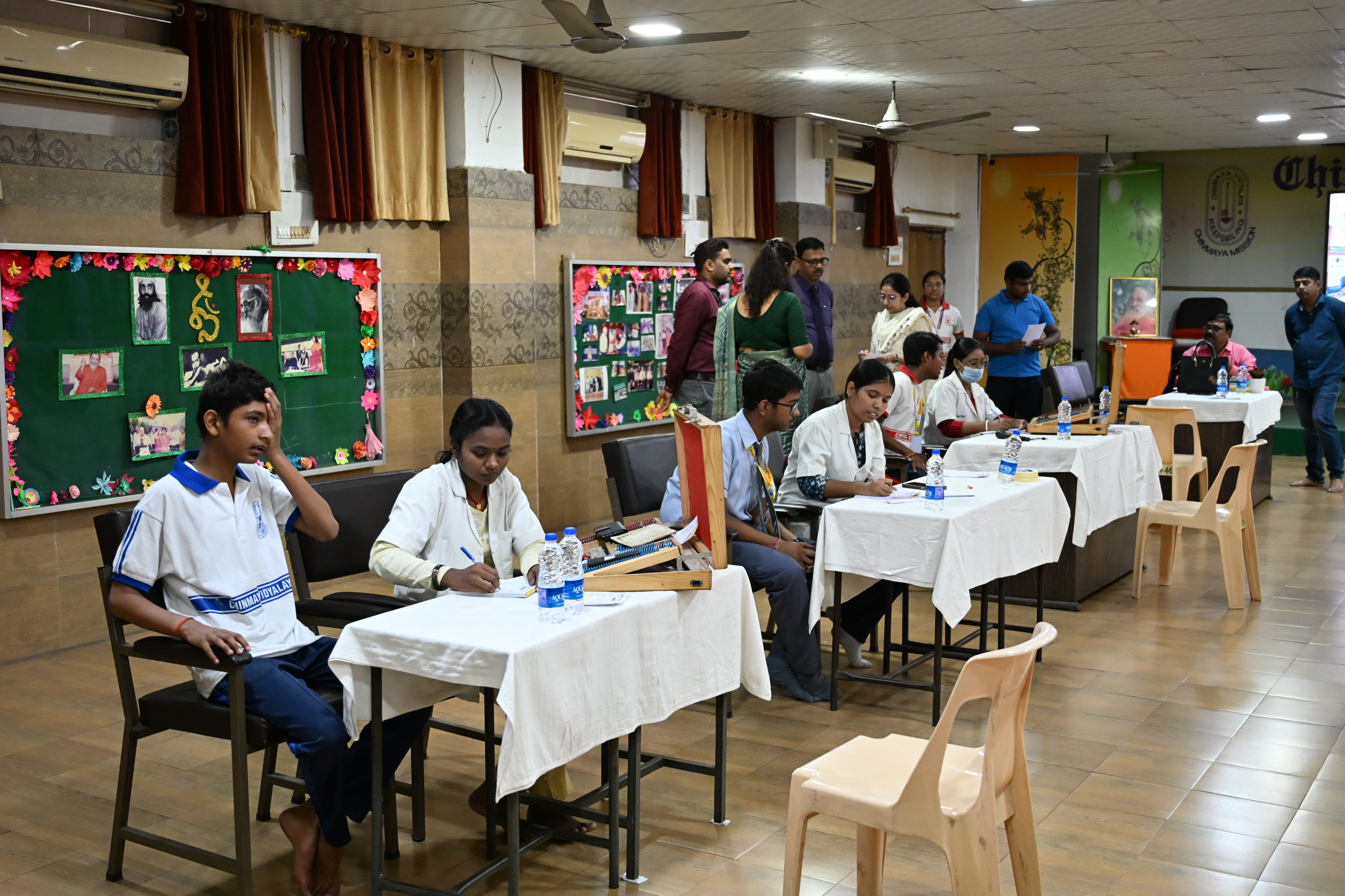 Free Eye Check - Up Camp Organized at Chinmaya Vidyalaya, Bokaro